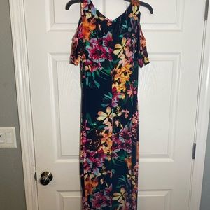 Connected apparel size 10 maxi dress NWT